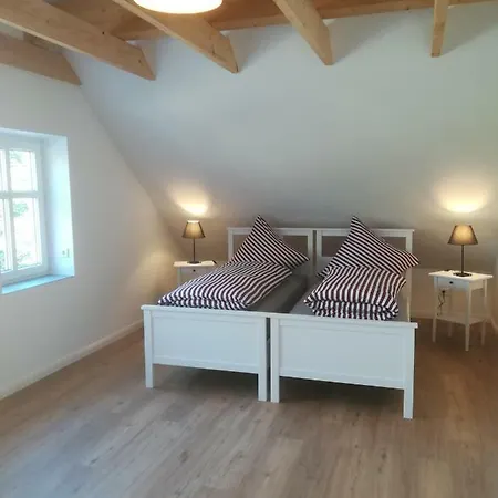 Pilsumer Warfthaus Krummhoern