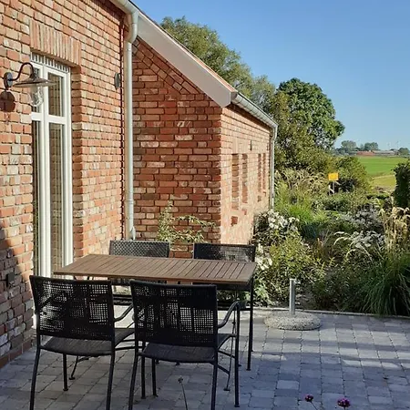 Pilsumer Warfthaus *